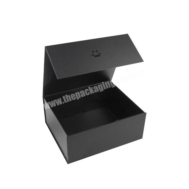 Wholesale  Black Luxury Folding Spot UV LOGO  Gift Packaging Box