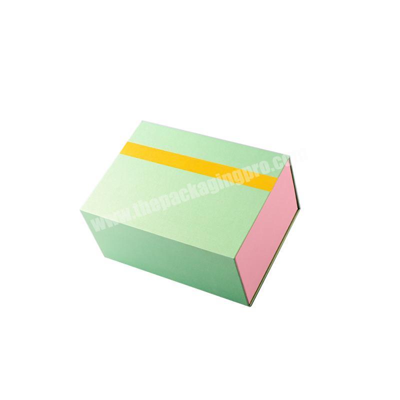 Wholesale Custom Logo Premium Luxury Cardboard Paper Gift Foil Logo Magnetic Packaging Box