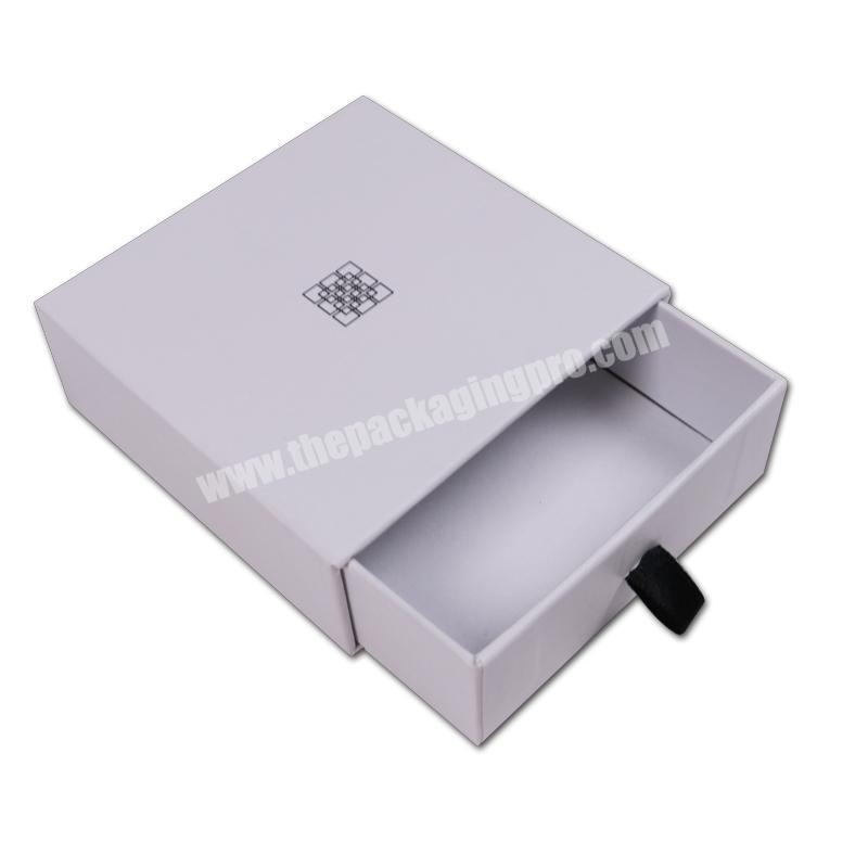 Wholesale Guangzhou Supplier paper gift  jewelry box organizer storage box ring packing box for jewelry luxury