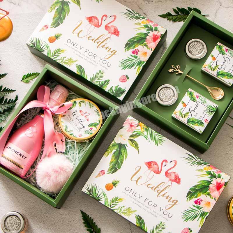 Wholesale Square Paper Flamingo bridesmaid wedding gift box custom creative personality card folding candy gifts packaging box
