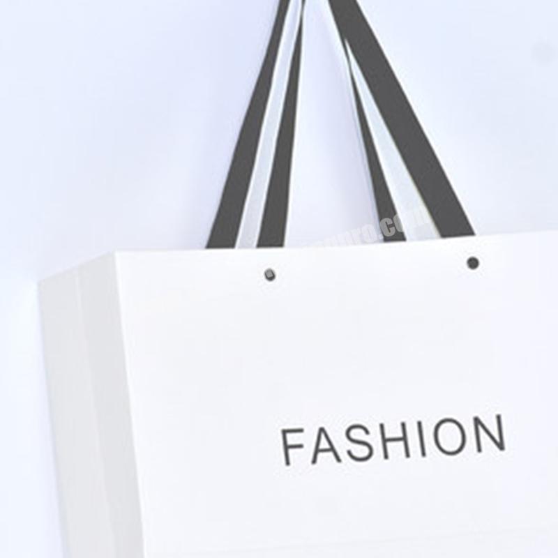 Wholesale printed paper bag high quality gift paper bag custom print logo  fashion white clothes paper