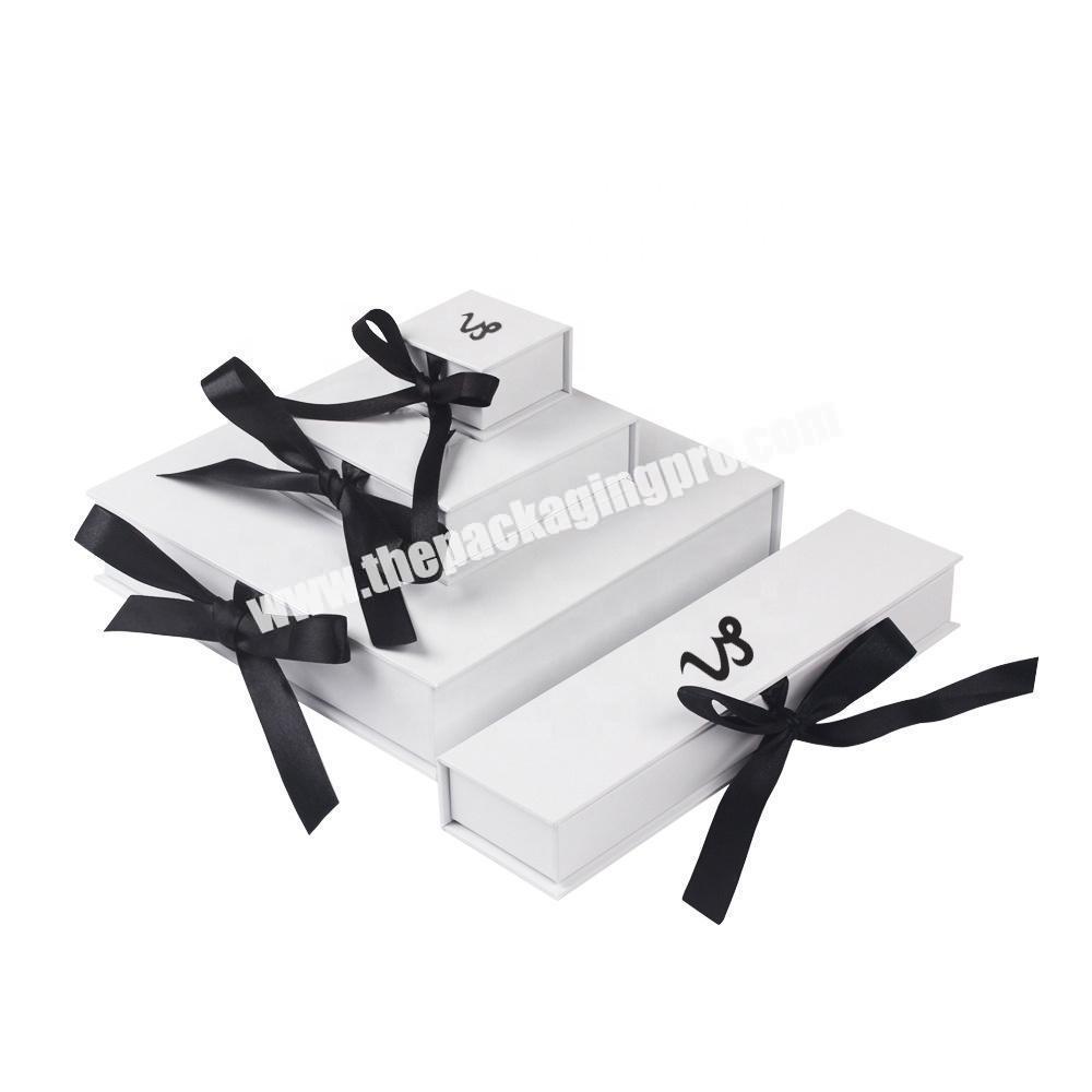 magnetic white cardboard necklace earrings bracelet jewelry packaging gift box with ribbon