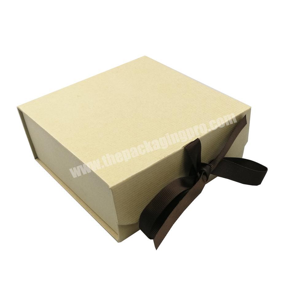 custom logo a5 jade roller square stripe kraft magnetic packaging gift  book box with Hinged lid and ribbon closure