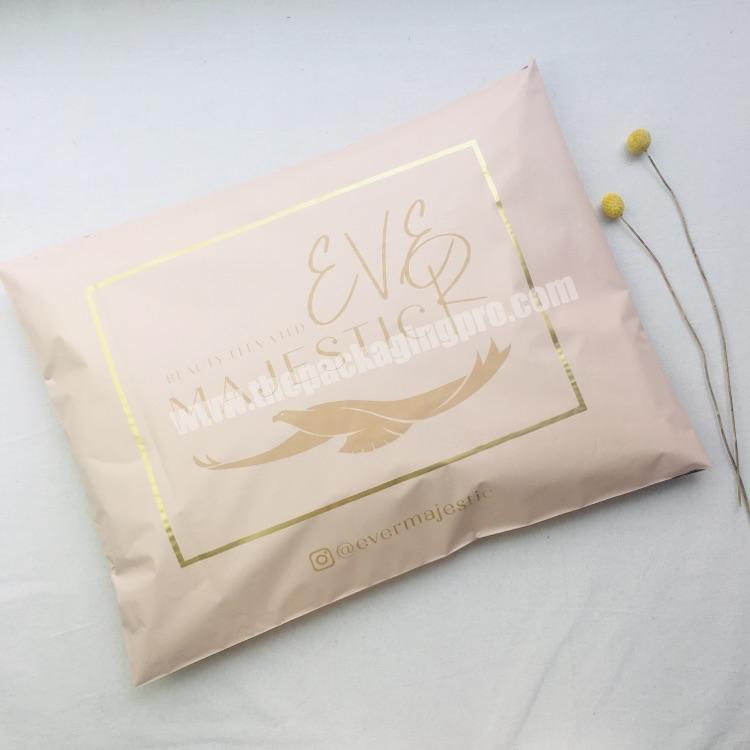 luxury custom print  peach color biodegradable poly mailer bag with gold logo plastic shipping packaging bag for postal