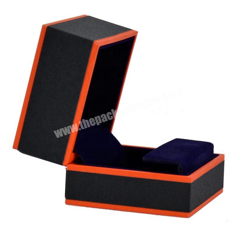 2020 Manufacturer specialized production jewelry box design custom black hard paper jewelry box