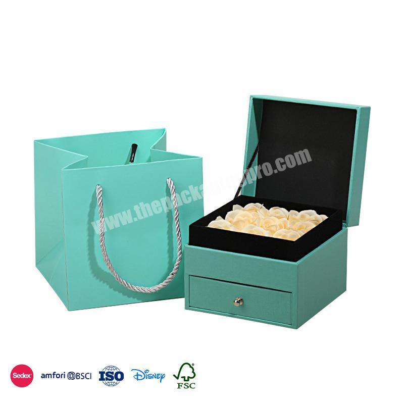 Best Selling Promotional Price Green double layer design elegant and elegant with tote bag flower gift box manufacturer