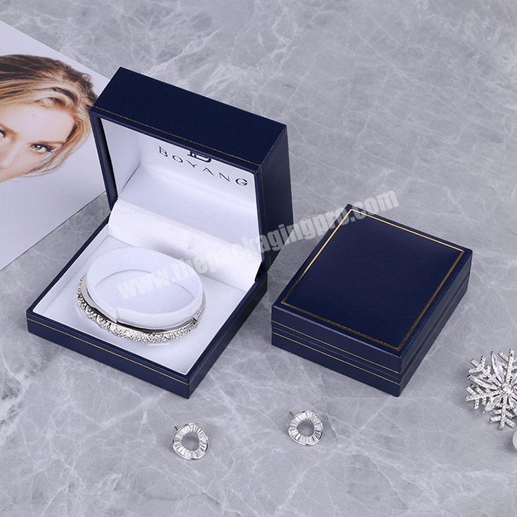 Boyang Custom Plastic Hinge Bangle Gift Boxes Blue Bracelet Jewelry Display Box
