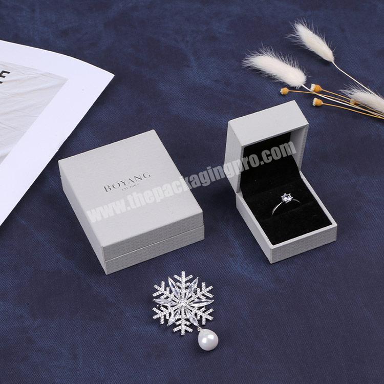 Boyang Factory Price Cheap White Jewelry Gift Boxes Couple Ring Box Paper