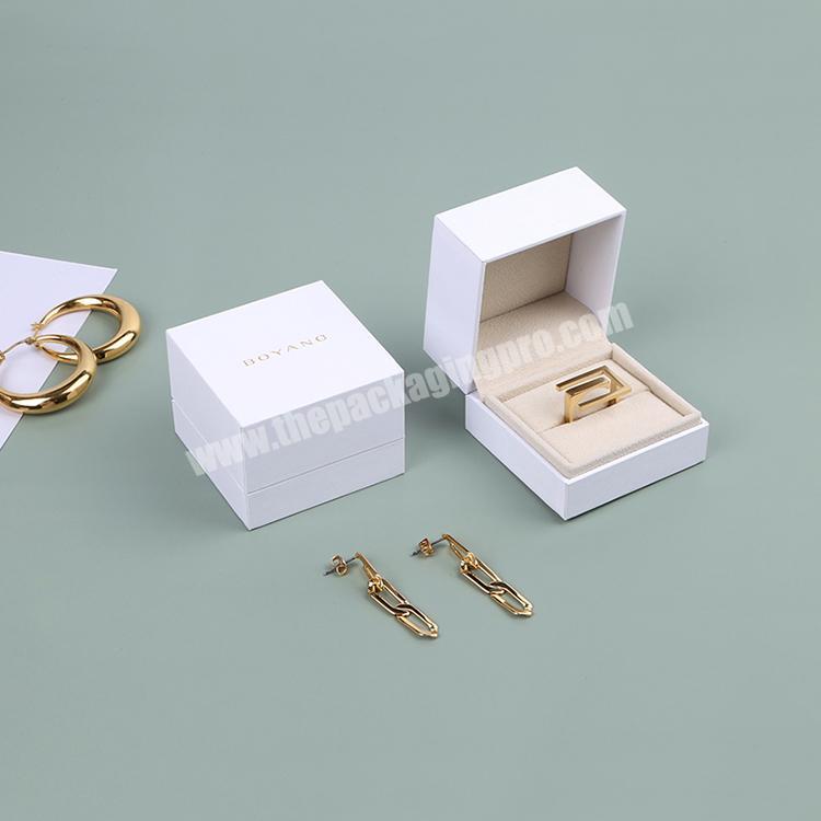 Boyang Small Custom Logo Paper Jewelry Packaging Boxes Wedding Engagement White Ear Ring Box
