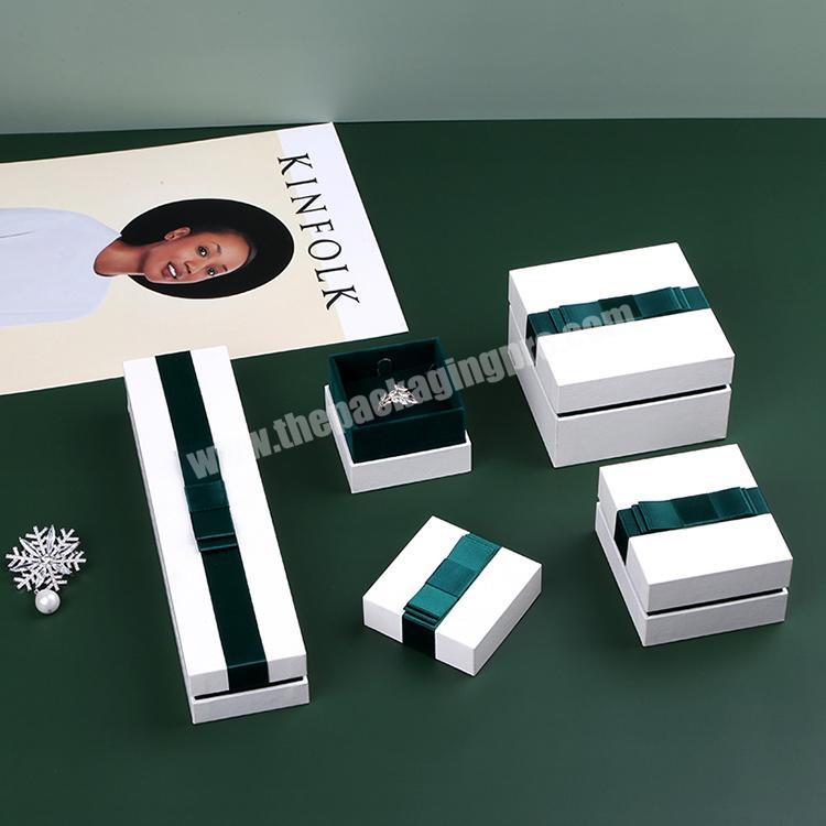Boyang Wholesale Valentine's Day Luxury Gift Packaging Cardboard Ring Bracelet Jewelry Box Packaging