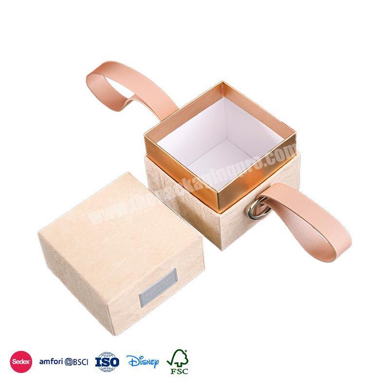 China Factory Promotion High-quality design in colorful suede material with leather handle wedding cake boxes