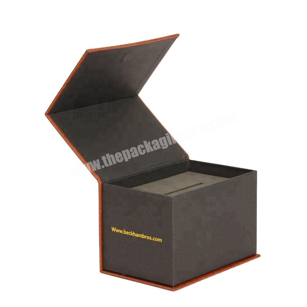 China Supplie Custom Printed Wholesale Small Luxury Retail Cardboard Gift Paper Box Packaging