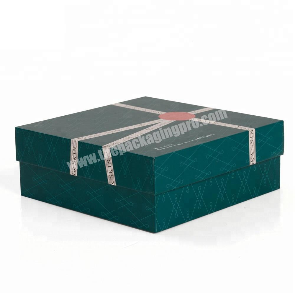 Christmas Square Flat Pack Small Rigid Cardboard Hamper Gift Box with Lid
