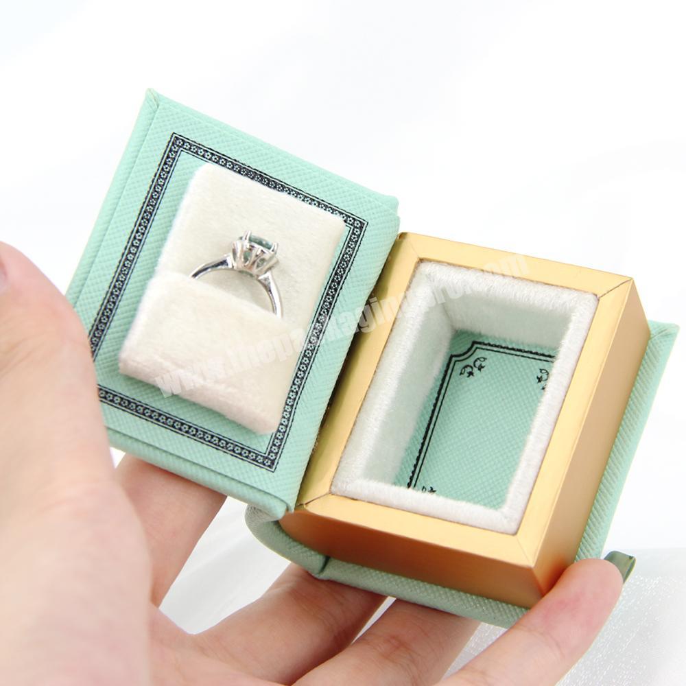 Vintage Style Velvet Heart shape Ring Box Elegant - Temu