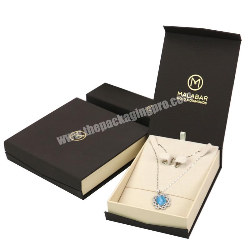 Custom Black Rigid Large Magnetic Folding Paper Necklace Gift Box Packaging