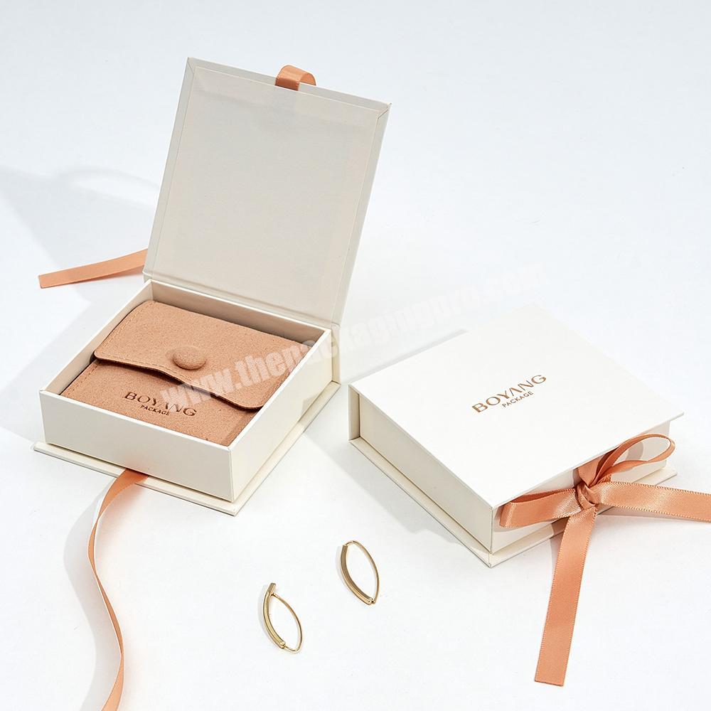 Custom ECO Friendly Paper Beige Earring Necklace Bracelet Luxury Cardboard Jewelry Gift Ribbon Box