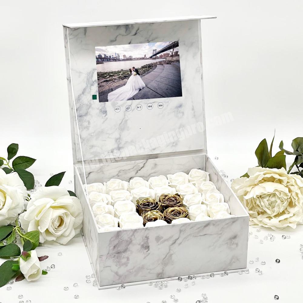 Custom Engagement Anniversary Preserved Love Story Wedding Video Gift Box With Soap Flowers Gift Presentation Icd Video Gift Box