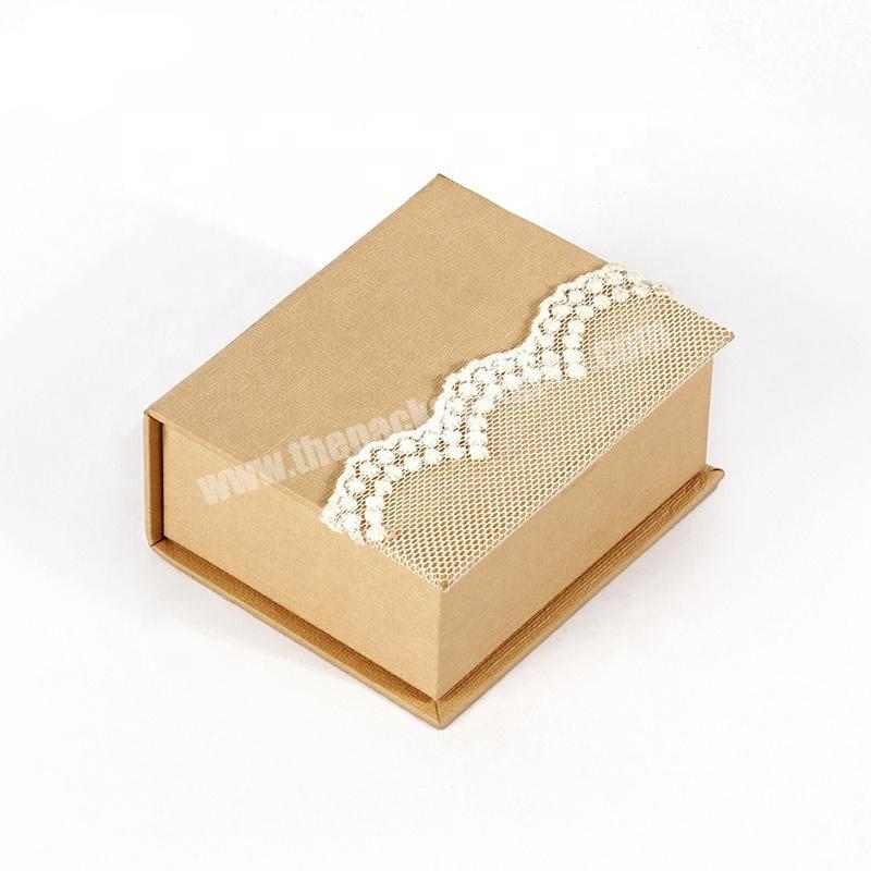 Custom Kraft Paper Jewelry Box Packing  Lace Edge Ring Box Set Gift Box