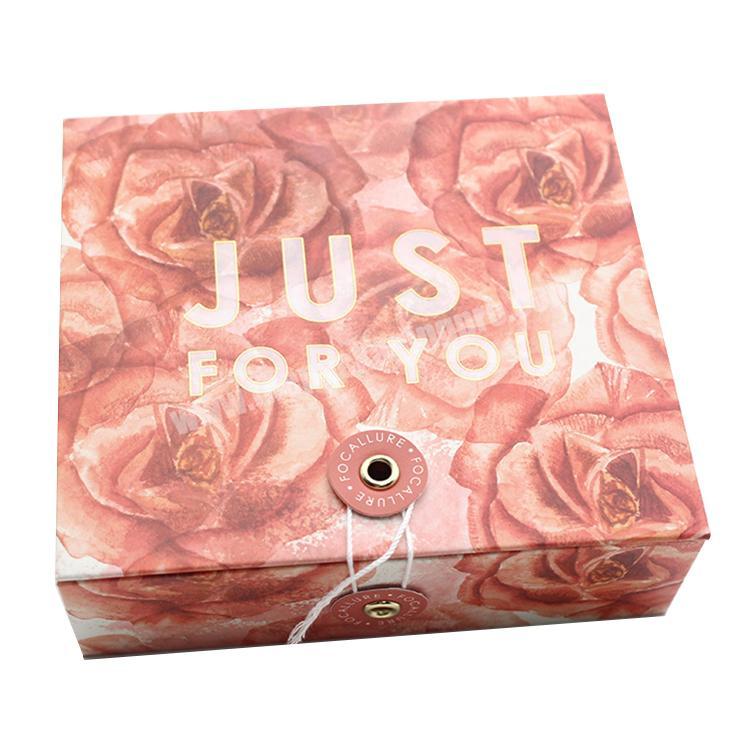 Custom Logo New Cute Designs Lipstick Magnetic Professional Luxury Makeup Packaging Cosmetic Gift Box