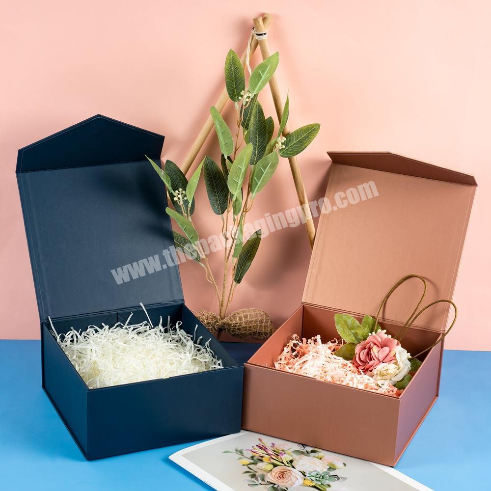 Custom cardboard gift box with ribbon magnetic folding paper box packaging clothing shoe cosmetic packaging luxury gift boxes
