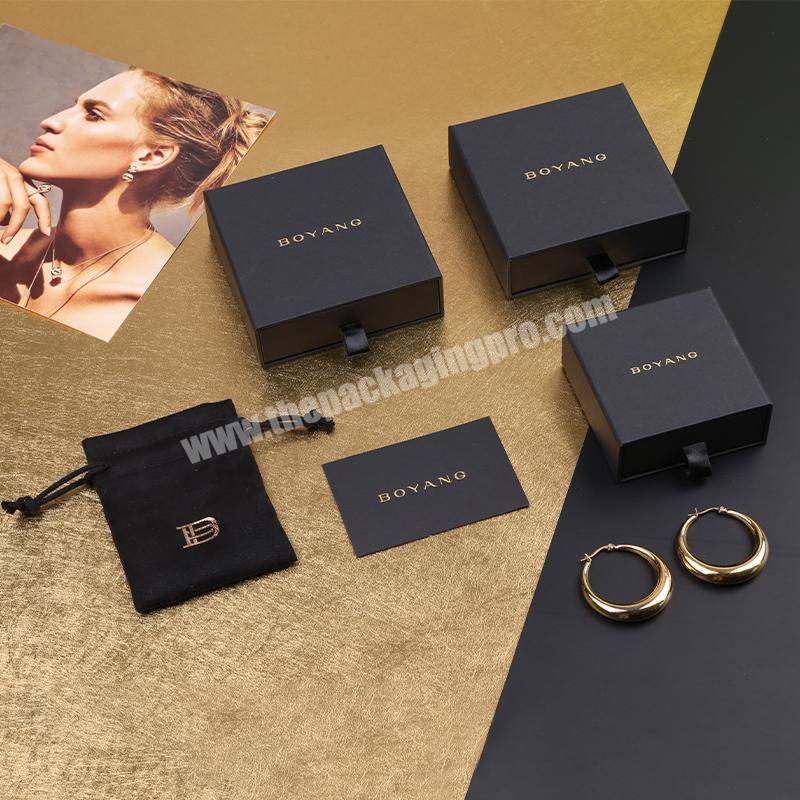 Custom logo Luxury Printed High Quality Chain Box Jewelry Storage Packaging Wedding Rings Jewelry Box