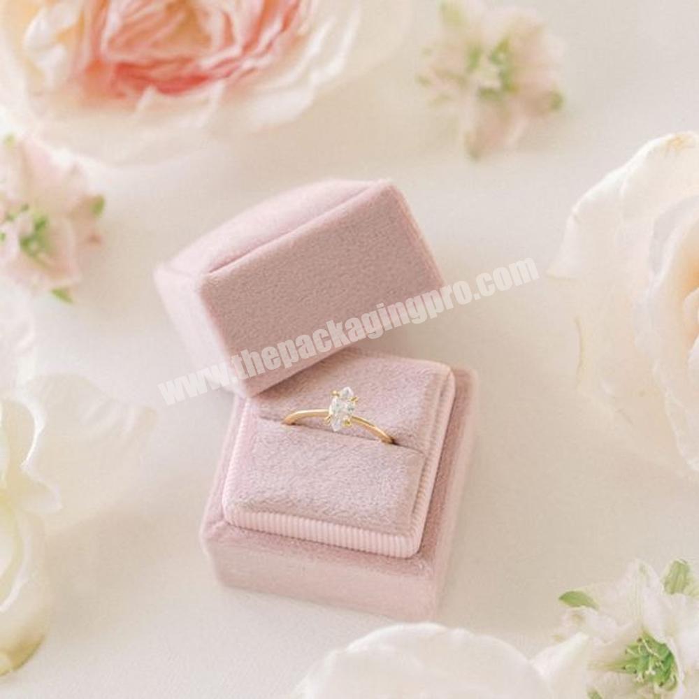 Custom logo luxury wedding vintage velvet ring box pink oval hexagon square velvet jewelry box packaging velvet jewelry box