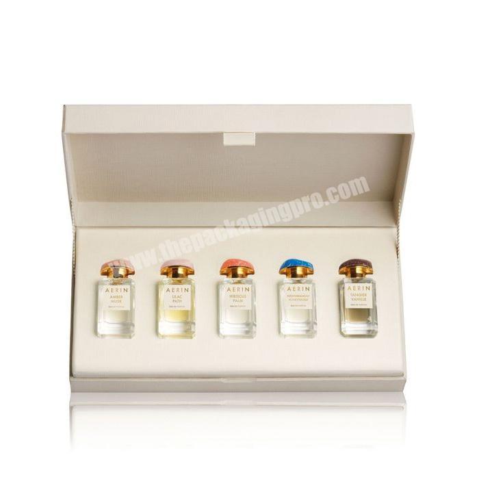 Custom logo simple perfume gift set packaging box with ribbon perfume gift sets cosmetic packages boxes