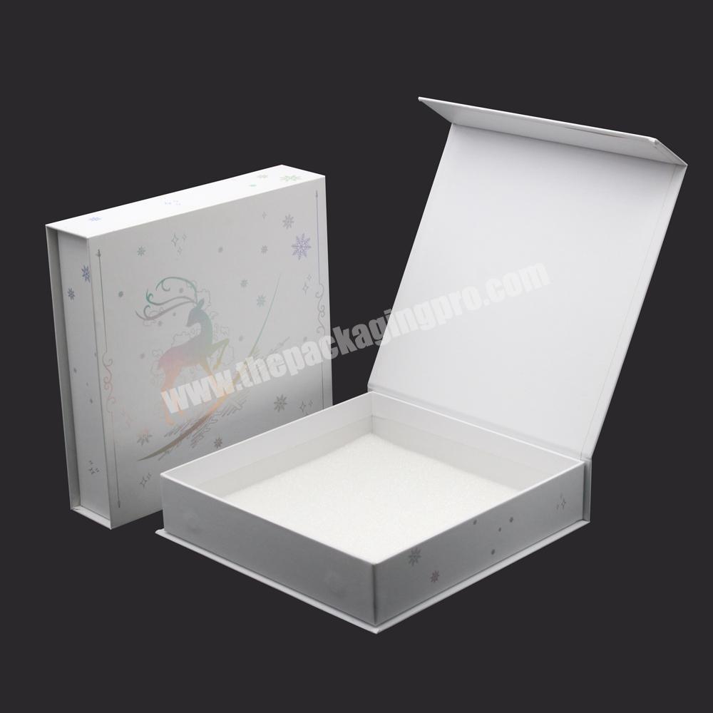 Custom new arrival fo simple elegant folding box cosmetic cardboard gift box