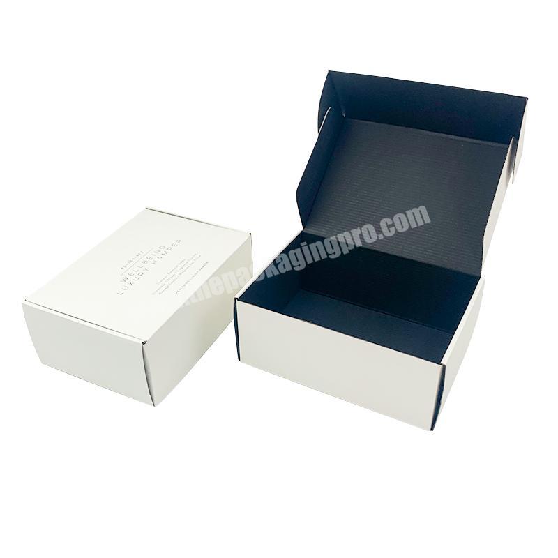 Customize Large Black Foldable Magnetic Closure Luxury Gift Cardboard Shipping Paper Box For Clothes Clothing T-Shirt Packaging