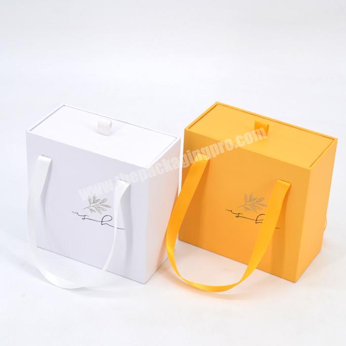 Customized High Quality Ladies Gift Box Set Shirt Packaging Drawer Gift Box Bridesmaid Makeup Dress Gift Box With Ribbon wholesaler