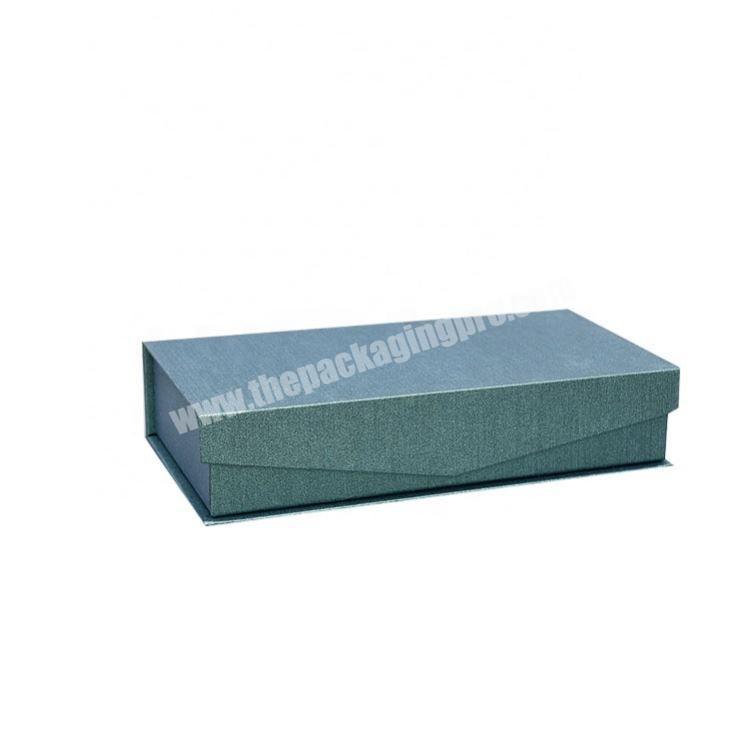 Dongguan Wholesale Custom Luxury Magnetic Closure Rigid Cardboard Paper Packaging Gift Box
