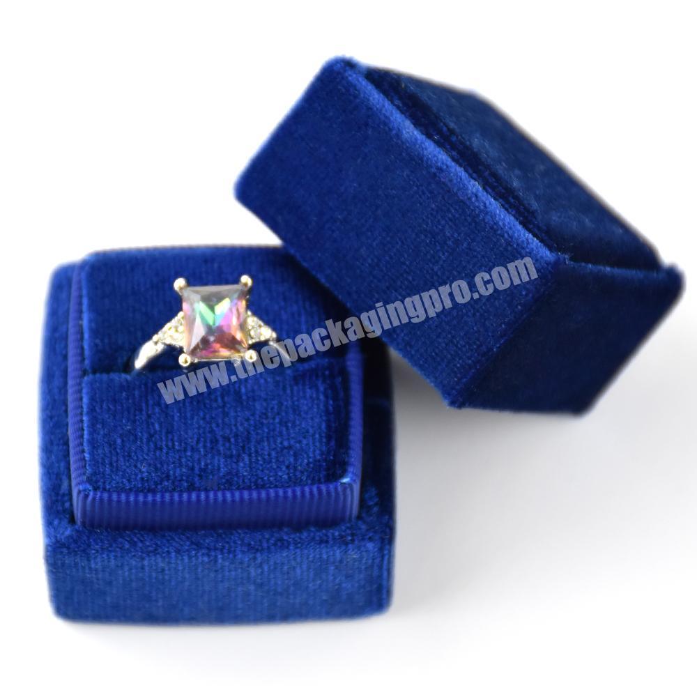 Elegant Luxury Square Shape Navy Velvet Fabric Blue Ring Boxes Jewelry Wedding Proposal Gift Ring Display Packaging Box
