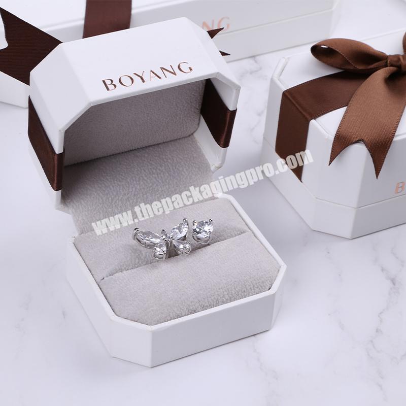 Factory Customized Logo High Quality Recycle Cardboard Luxury Plastic Clamshell  Display Jewelry Ring Box