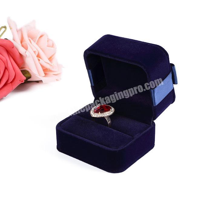 Factory custom high quality luxury gift packaging box velvet fabric jewelry box