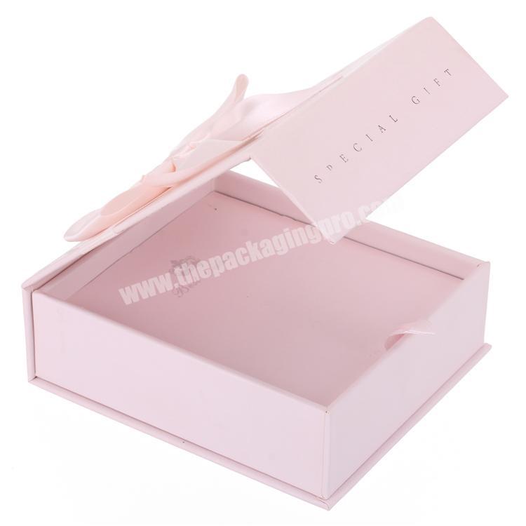 FocusBox Custom Logo Design Cute Bow Ribbon Flip Top Magnetic Gift Packaging Box for Cosmetic Jewelry