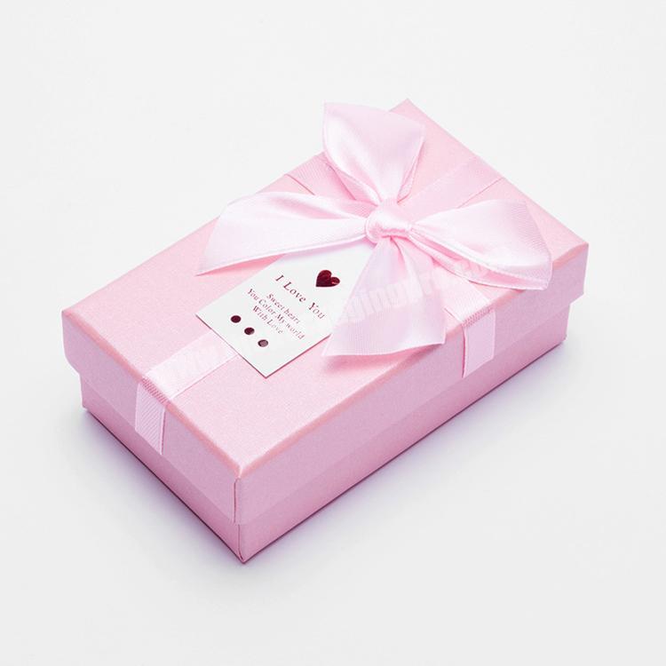 FocusBox rigid paper cardboard two-pieces lid and base gift bow tie cosmetics packaging box