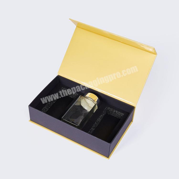 FocusBox wholesale caja de regalo custom paper book shape hard flip top gift boxes with magnetic lid