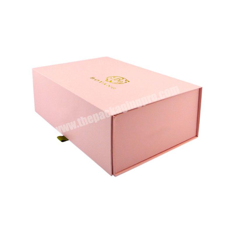 High Quality Custom Logo Paper Cardboard Magnet Closure Folding Flat Gift Boxes