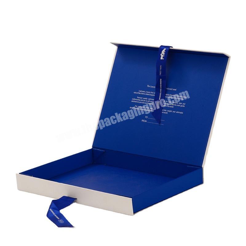 High-end paper gift bags free samples packaging boxe foldable gift box with ribbon