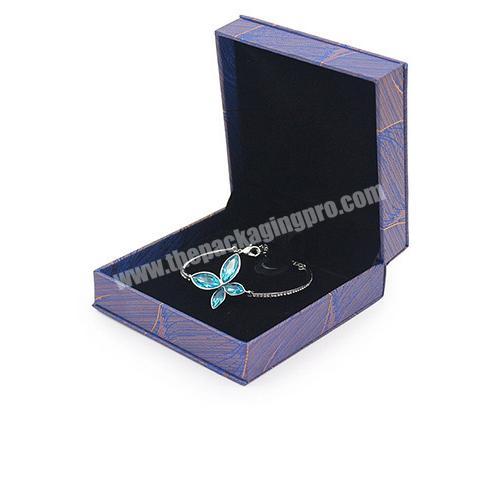 Hot Custom Colored Jewelry Box Packaging Birthday Party Wedding Pu Leather Magnet Flip Up Jewelry Box