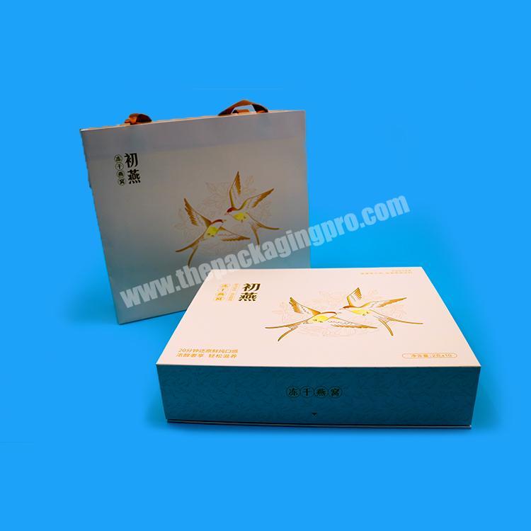 Hot Stamping Label Perfume Box White Magnetic Book Shaped Bronzing Gift Box with Plastic Foam Insert