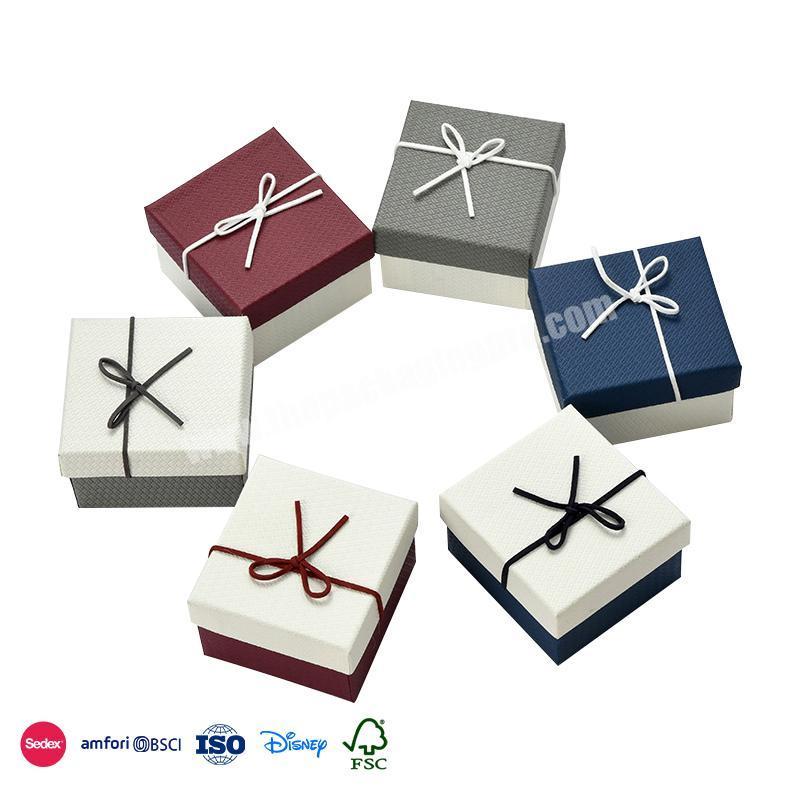 Latest Fashion Durable Outdoor Color jump box lid square design with decorative rope jewelry box watch