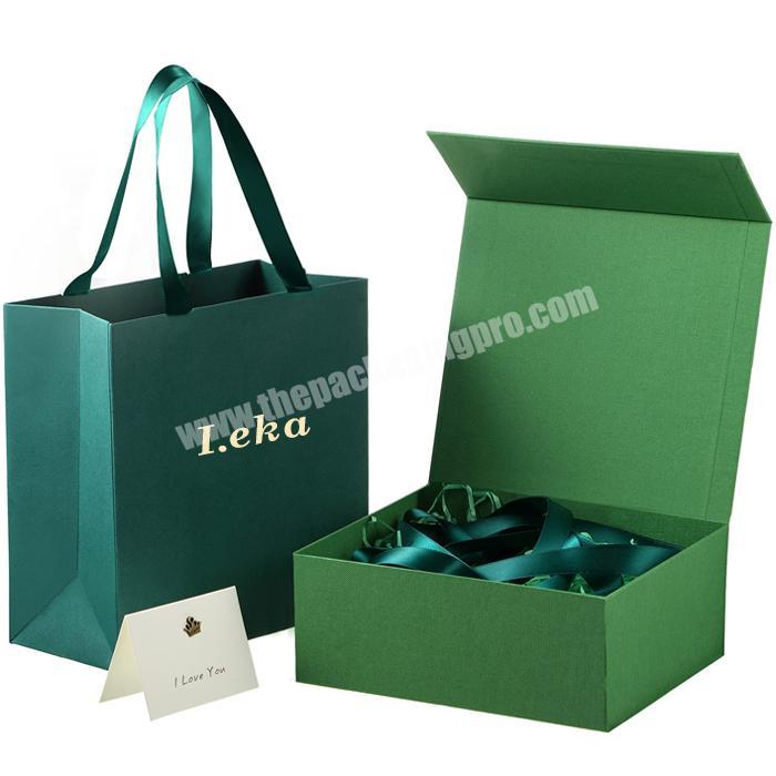 Luxury collapasible magnet paper packaging clothing dress tshirt box custom design magnetic gift box for cosmetic gift packaging