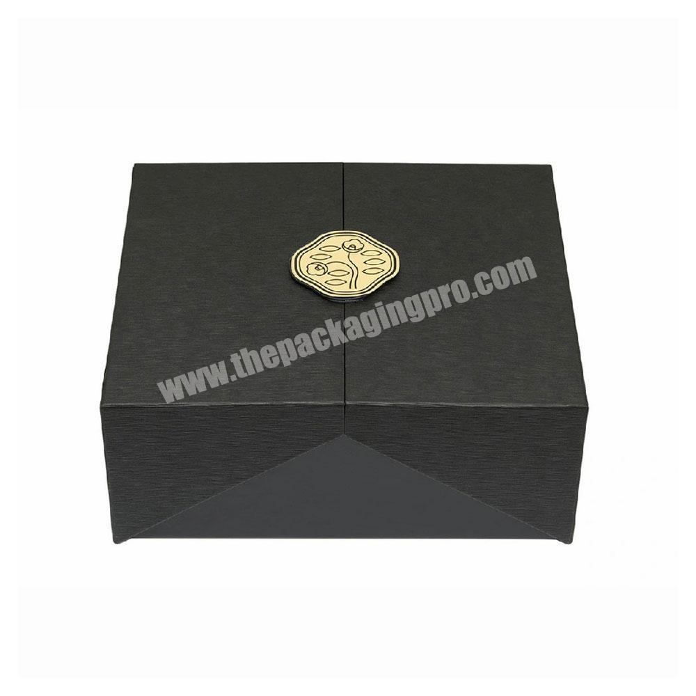 Luxury custom logo cosmetic gift box packaging women cosmetic rigid magnetic closure gift boxes set small cardboard gift box