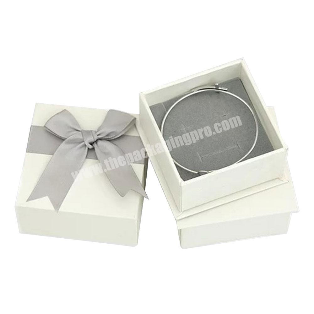 Luxury custom wedding valentine small jewelry gift boxes satin lined gift  packaging box bridesmaid jewelry boxes