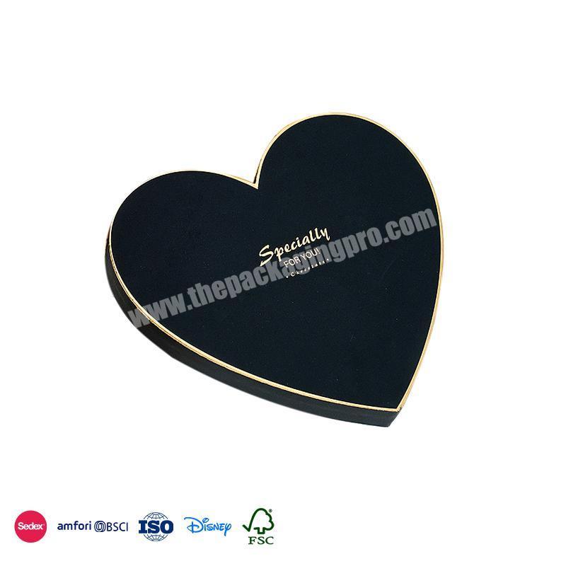 New Design Custom Heart-shaped waterproof material bronzing process design luxury chocolate boxes packaging