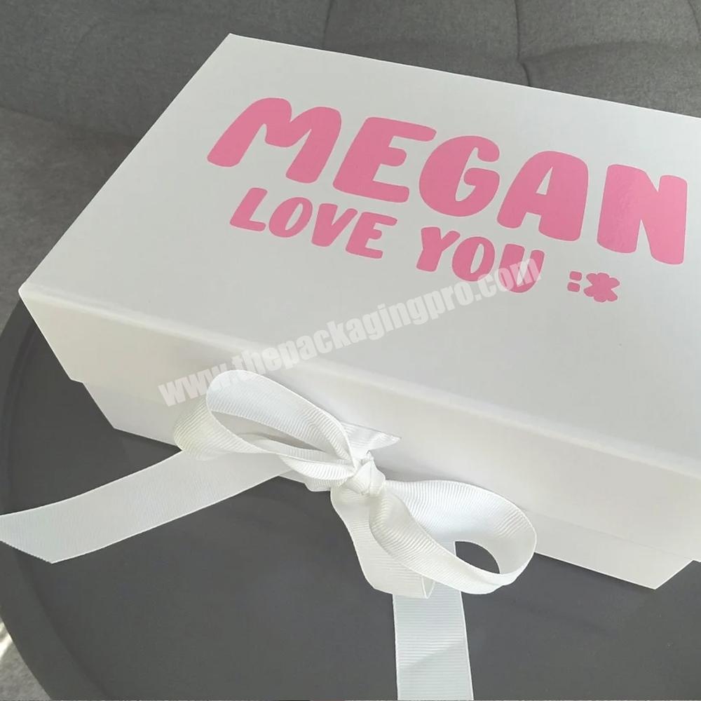 https://thepackagingpro.com/media/goods/images/2022/8/New-Mum-Personalised-Magnetic-Gift-Box-Its-a-Boy-Or-Girl-New-Baby-Keepsake-Gift-Box-Whit-Ribbon-Logo-Custom-Gift-Magnetic-Box-1.jpg