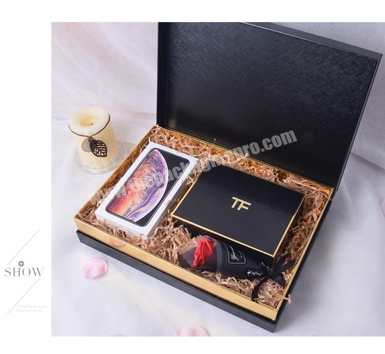 New arrival wholesale jewellery cosmetics gift packaging box with magnetic closure