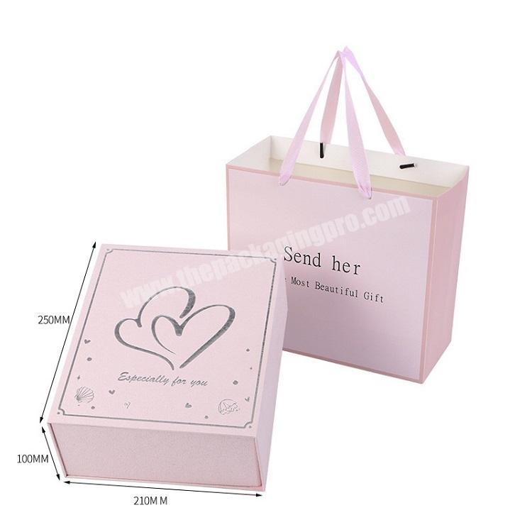 New arrival wholesale pink glitter foldable flat paper board magnetic package box