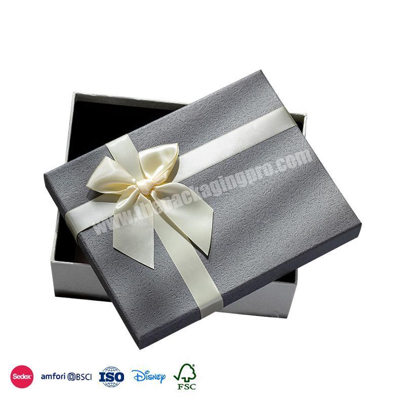 Online Best Service Plain Noble and Elegant Design Non-Smooth Face with Silk luxury birthday gift box